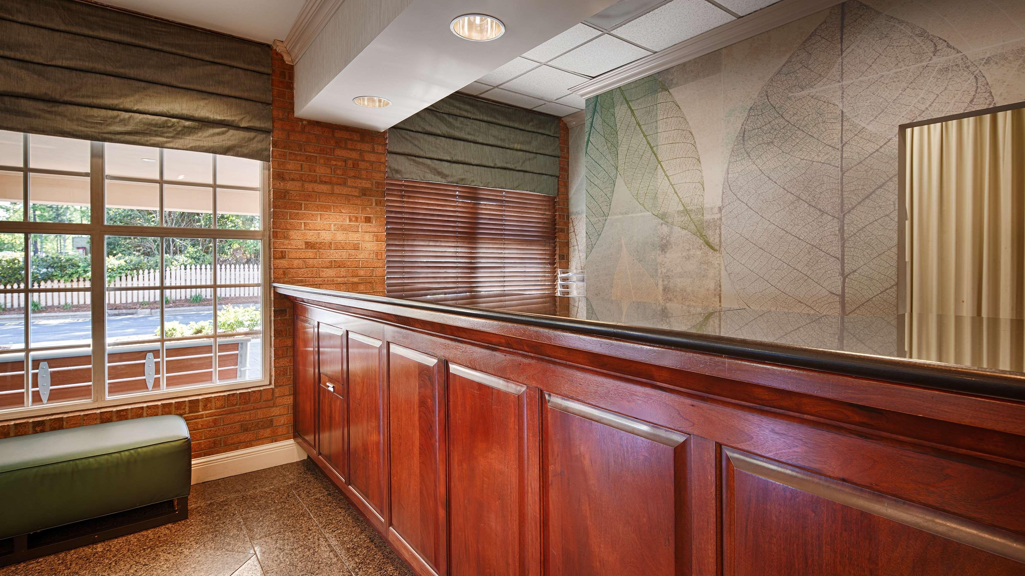 Surestay Plus Hotel By Best Western Raleigh North Downtown Экстерьер фото