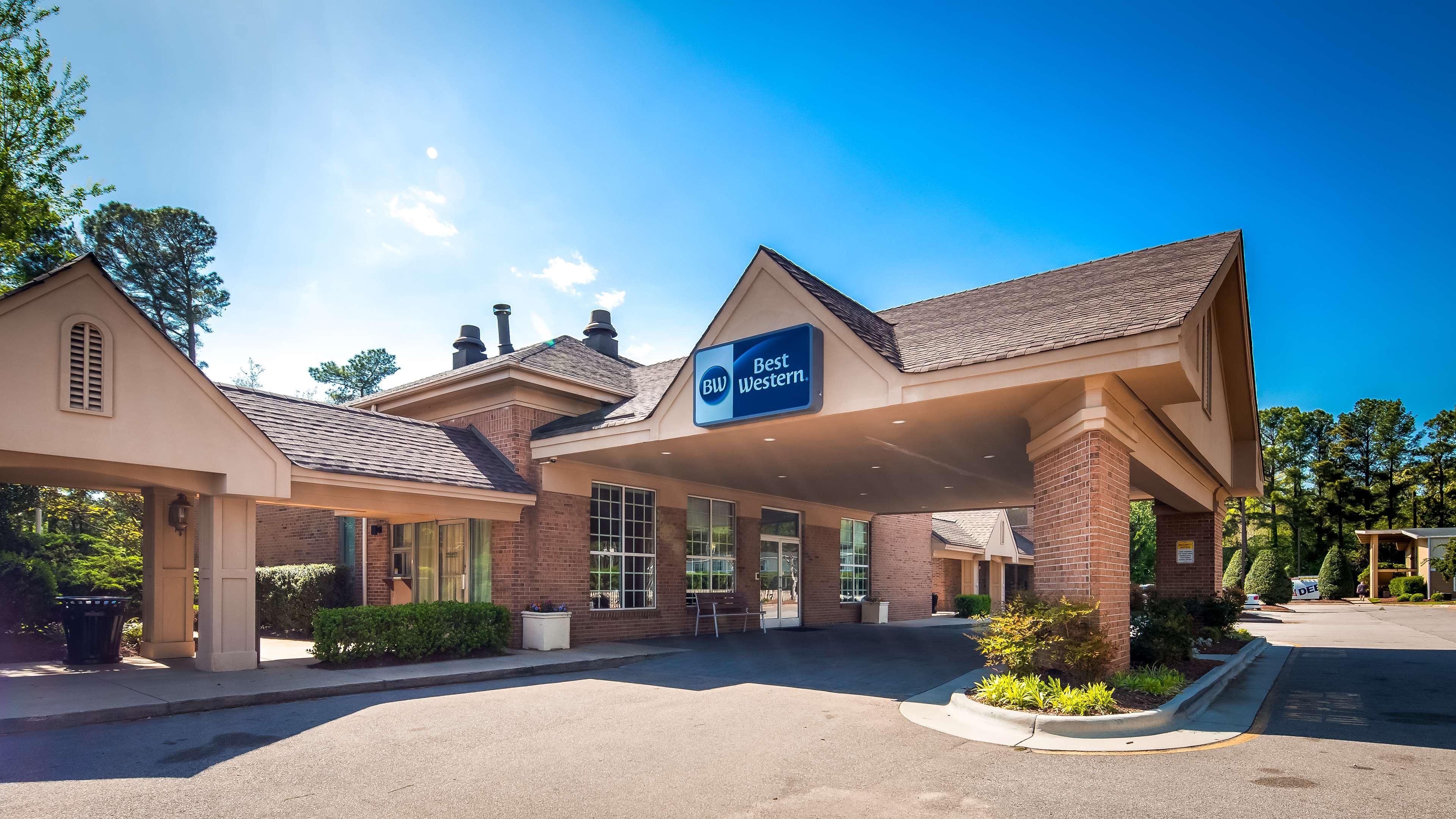 Surestay Plus Hotel By Best Western Raleigh North Downtown Экстерьер фото