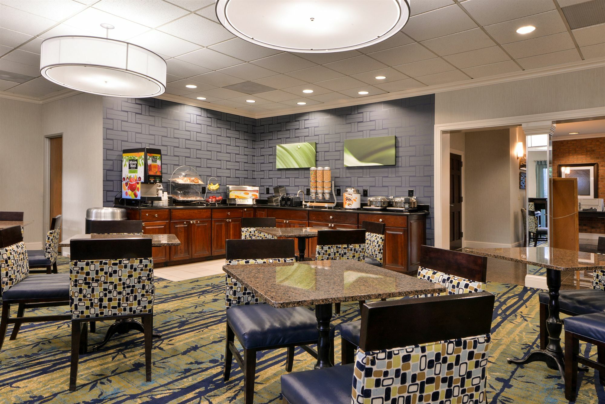Surestay Plus Hotel By Best Western Raleigh North Downtown Экстерьер фото